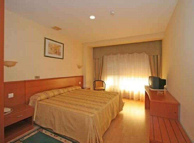 Hotel Las Vinas Arteixo Εξωτερικό φωτογραφία
